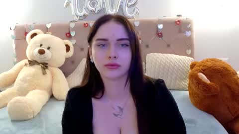 Snapshot of lilliana_moon chatting on 14, 2, 2026 lilliana_moon online show from 14, 2, 2026