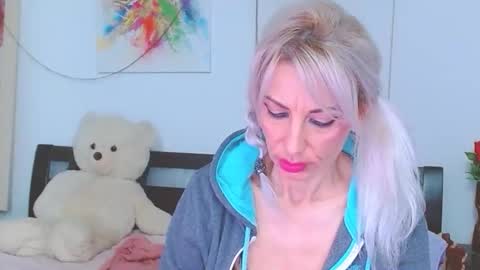 Lara online show from 26, 2, 2026