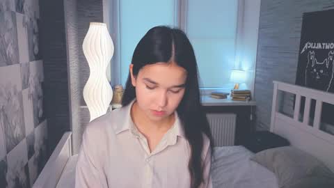 Snapshot of lilliecelina chatting on 15, 3, 2026 Celina Lillie online show from 15, 3, 2026