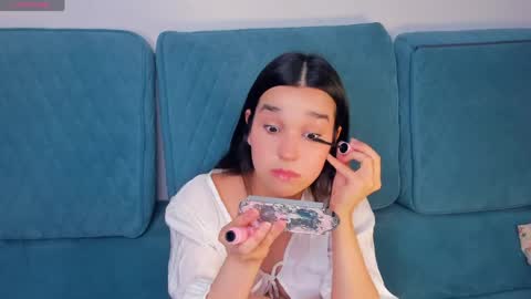 Snapshot of lilliecelina chatting on 19, 4, 2026 Celina Lillie online show from 19, 4, 2026