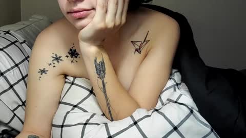 Lilly online show from 16, 12, 2024