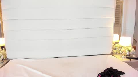 Snapshot of lilly_2809_ chatting on 12, 9, 2025 Lizeth follow me in my igimlilycute 3 online show from 12, 9, 2025