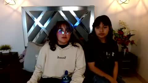   online show from 3, 8, 2026