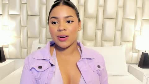 Snapshot of lilly_williamss chatting on 12, 4, 2026 Lilly online show from 12, 4, 2026