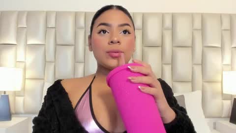 Snapshot of lilly_williamss chatting on 13, 4, 2026 Lilly online show from 13, 4, 2026