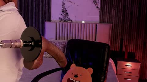 Snapshot of lillyortiz_ chatting on 28, 3, 2026 Lilly Ortiz online show from 28, 3, 2026