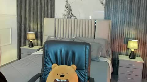 Snapshot of lillyortiz_ chatting on 21, 4, 2026 Lilly Ortiz online show from 21, 4, 2026