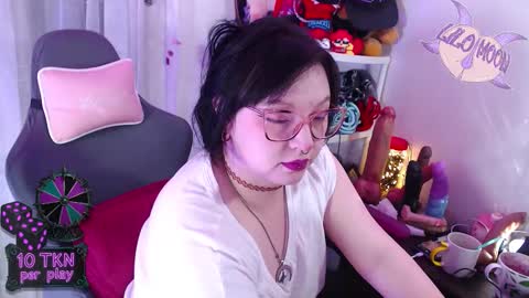 Snapshot of lilomoon69 chatting on 17, 11, 2025 Lilo online show from 17, 11, 2025