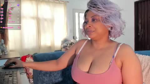 Snapshot of lilotoronto chatting on 10, 1, 2026 lilotoronto online show from 10, 1, 2026