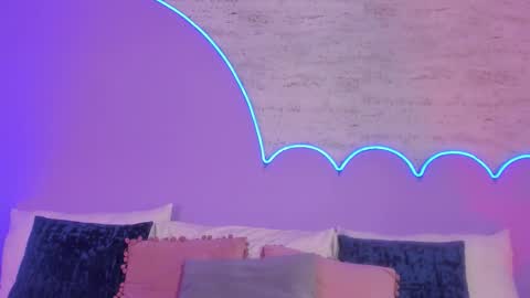 Lilou online show from 23, 9, 2025