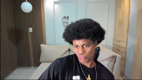 Snapshot of lilr_ chatting on 17, 12, 2024 lilr_ online show from 17, 12, 2024