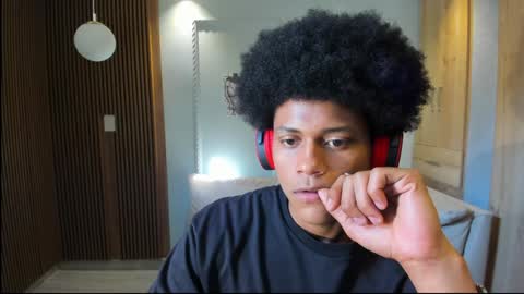 Snapshot of lilr_ chatting on 19, 12, 2024 lilr_ online show from 19, 12, 2024