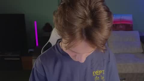 Snapshot of lilteddyboy chatting on 5, 4, 2026 lilteddyboy online show from 5, 4, 2026