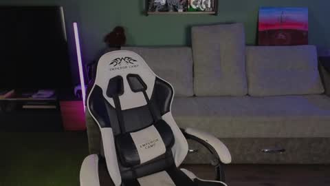 Snapshot of lilteddyboy chatting on 9, 4, 2026 lilteddyboy online show from 9, 4, 2026