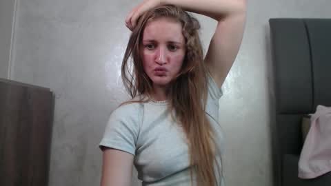 Snapshot of liltightbabe chatting on 19, 9, 2025 liltightbabe online show from 19, 9, 2025