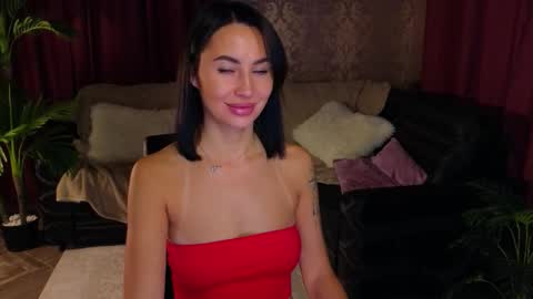 Snapshot of lilu5107 chatting on 16, 10, 2025 Lilu online show from 16, 10, 2025