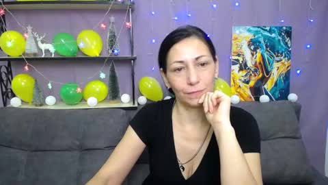 Snapshot of lilugrants chatting on 12, 1, 2025 lilugrants online show from 12, 1, 2025