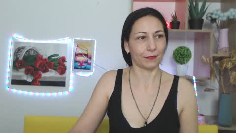 Snapshot of lilugrants chatting on 19, 1, 2025 lilugrants online show from 19, 1, 2025