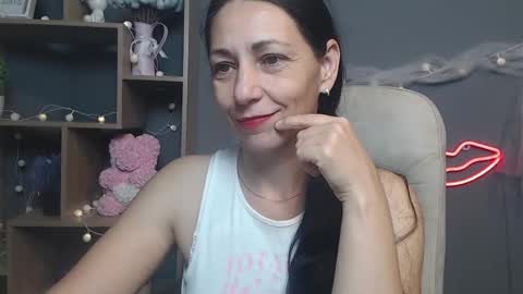 Snapshot of lilugrants chatting on 20, 9, 2025 lilugrants online show from 20, 9, 2025