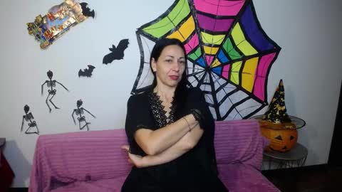 Snapshot of lilugrants chatting on 21, 10, 2025 lilugrants online show from 21, 10, 2025