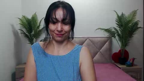 Snapshot of lilugrants chatting on 22, 11, 2025 lilugrants online show from 22, 11, 2025