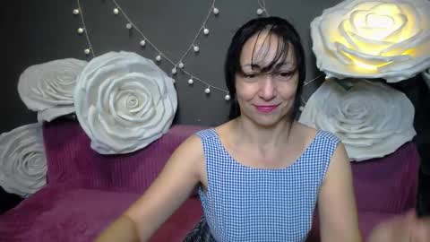 Snapshot of lilugrants chatting on 24, 11, 2025 lilugrants online show from 24, 11, 2025