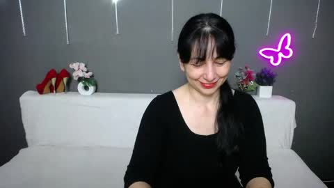 Snapshot of lilugrants chatting on 19, 4, 2026 lilugrants online show from 19, 4, 2026