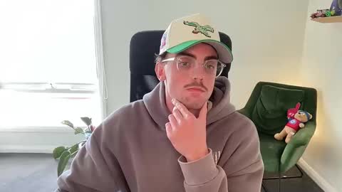 Snapshot of lilwillyxxx1 chatting on 15, 2, 2025 williambiggsxxx online show from 15, 2, 2025