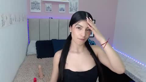 Snapshot of lily__10 chatting on 2, 5, 2026 Lily online show from 2, 5, 2026