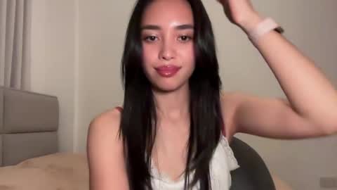 Snapshot of lily_bunnyy chatting on 21, 4, 2026 Lily online show from 21, 4, 2026