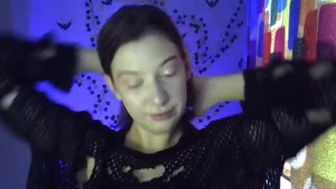 lily_ember online show from 24, 10, 2025