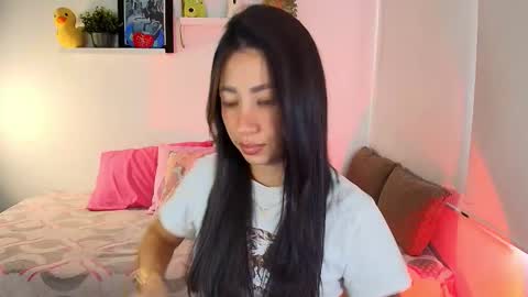 Snapshot of lily_evans_ chatting on 5, 1, 2026 just lily online show from 5, 1, 2026