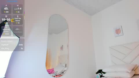   online show from 10, 3, 2025