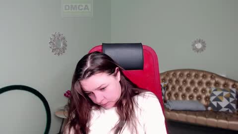 Snapshot of lily_flower7_ chatting on 28, 1, 2025 Lily online show from 28, 1, 2025