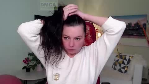 Snapshot of lily_flower7_ chatting on 21, 11, 2025 Lily online show from 21, 11, 2025