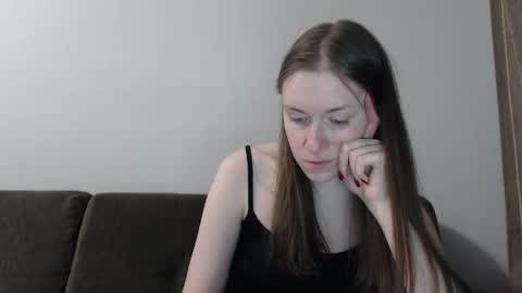 Snapshot of lily_love_x chatting on 20, 4, 2026 lily_love_x online show from 20, 4, 2026