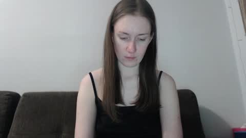 Snapshot of lily_love_x chatting on 25, 4, 2026 lily_love_x online show from 25, 4, 2026
