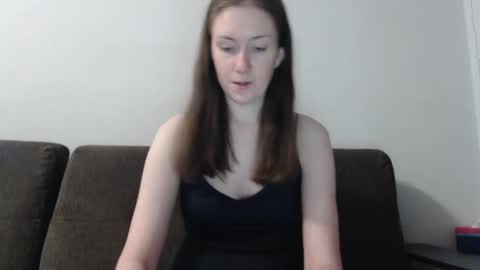 Snapshot of lily_love_x chatting on 28, 4, 2026 lily_love_x online show from 28, 4, 2026