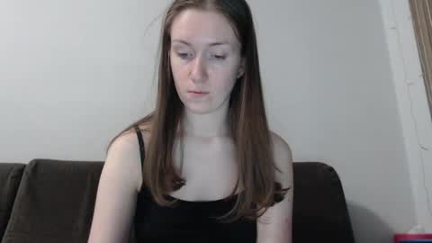 Snapshot of lily_love_x chatting on 7, 5, 2026 lily_love_x online show from 7, 5, 2026