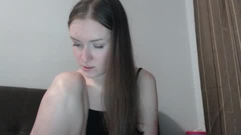 Snapshot of lily_love_x chatting on 16, 5, 2026 lily_love_x online show from 16, 5, 2026
