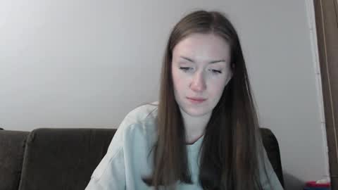 Snapshot of lily_love_x chatting on 1, 6, 2026 lily_love_x online show from 1, 6, 2026