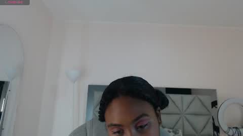 lily_mendoza online show from 27, 6, 2026