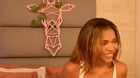 Lily Miiller online show from 28, 10, 2025