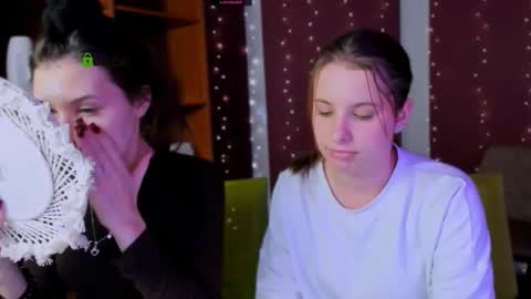 Lily online show from 5, 11, 2025