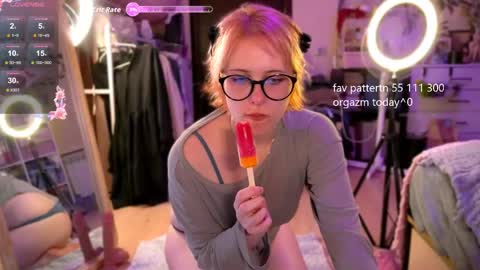 Snapshot of lily_noris chatting on 10, 5, 2026 your lilyyyyyyy online show from 10, 5, 2026