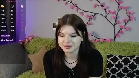Snapshot of lily_qute chatting on 15, 5, 2026 Lily online show from 15, 5, 2026