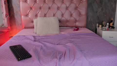 lily_rose0 online show from 27, 2, 2026