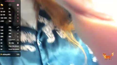 Snapshot of lily_shamy chatting on 21, 4, 2026 Alice online show from 21, 4, 2026