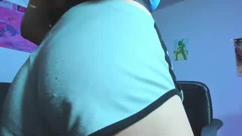 Snapshot of lily_stone04 chatting on 15, 4, 2026 lily_stone04 online show from 15, 4, 2026