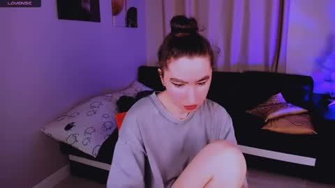 LILY online show from 21, 12, 2025